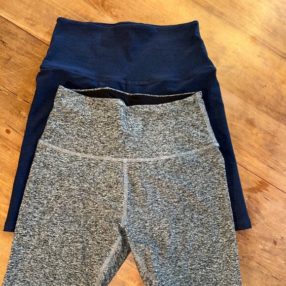 beyond Yoga Keep Pace 7" Shorts, Size Large, Pair - Picture 1 of 4